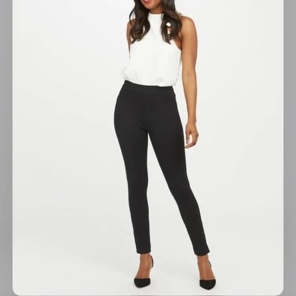 Spanx The Perfect Pant Ankle Backseam Skinny Size Small S/P - Picture 1 of 9